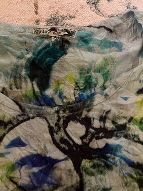 Vintage Suzie Short Sleeve Scoop Tee in Blue Green Print